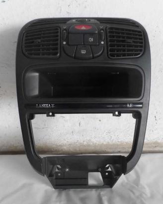 MASCHERINA CENTRALE CRUSCOTTO LANCIA Y 1° Serie 7