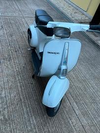 Vespa 50 special