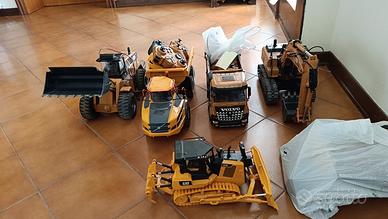 Mezzi RC movimento terra