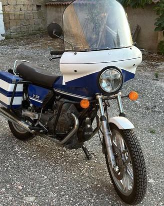 Moto guzzi v50