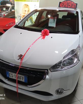 Peugeot 208 1.4 HDi 68 CV 5 porte ACTIVE PACK NEOP