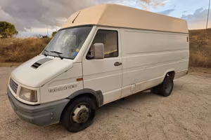 Iveco TurboDaily 35-10 (furgone, veicolo commercia