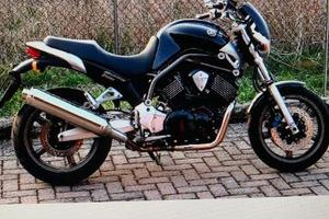 Yamaha BT 1100