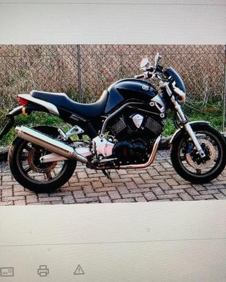 Yamaha BT 1100