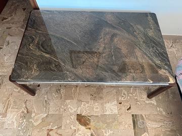 tavolo in marmo