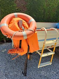 Ciambella con corda e scaletta risalita