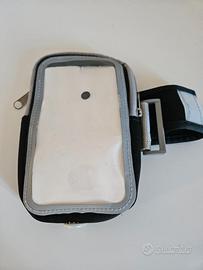Porta cellulare da corsa