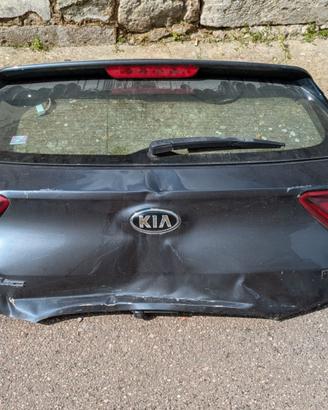 Portellone / lunotto posteriore Kia Stonic 2019