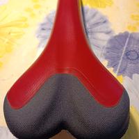 Sella San Marco rossa e nera