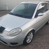 Lancia y 1.1 metano full optional 1° proprietario