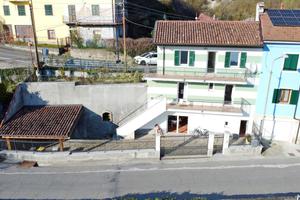 CASA SEMINDIPENDENTE A GAVI