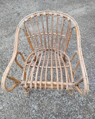 Poltroncina in vimini 