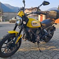 Ducati Scrambler Icon 800