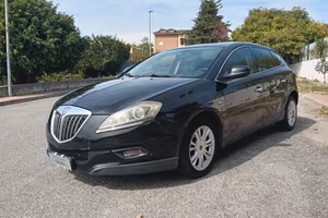 Lancia Delta 1.6 MJT DPF Argento 2010
