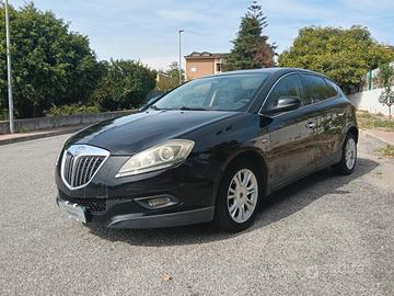 Lancia Delta 1.6 MJT DPF Argento 2010