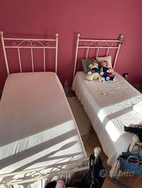 Lettini cameretta in ferro battuto