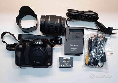 Lumix G6 mirrorless con obiettivo G Vario 14-42