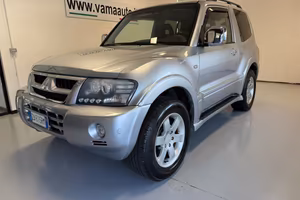 MITSUBISHI Pajero 3.2 16V DI-D 3p. *TETTO APRIBI