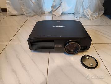 Proiettore Panasonic PT-AT5000 Full HD 3D
