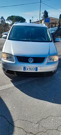 VOLKSWAGEN Touran - 2006