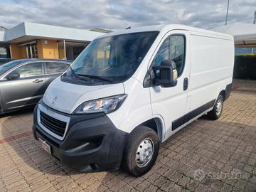 Peugeot BOXER 2.2 L1 H1 3posti 2022
