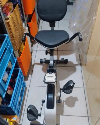 Cyclette pieghevole salvaspazio