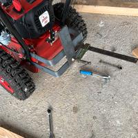 Spazzaneve come trattorino gancio traino