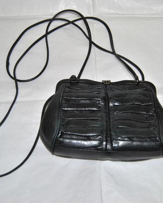 Borsetta Vintage in Pelle Nera