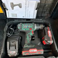 Trapani avvitatore uno con percussione e accessori