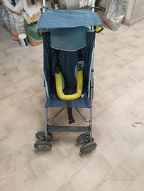 Passeggino leggero blu e verde