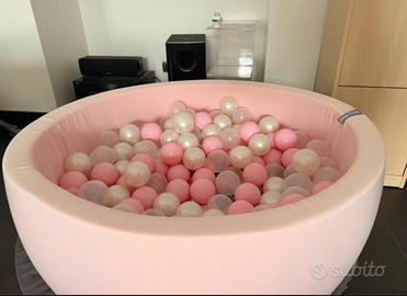 Piscina di palline