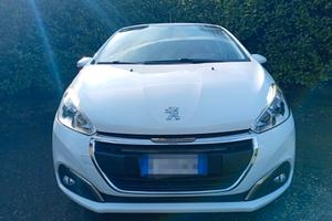 Peugeot 208 1.2 5 porte Allure