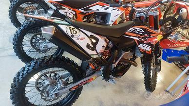 KTM 250 SX-F 4 tempi- 2010