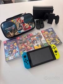 Nintendo Switch + 4 Giochi + Custodia