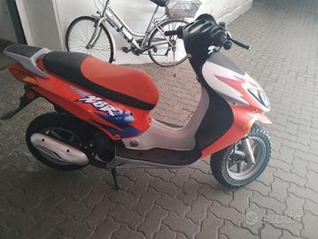 Honda x8r 