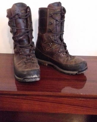 MEINDL STIVALI DA NEVE. Misura 47