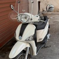 Liberty 125 3v ie