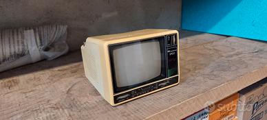 Mini tv televisore portatile con antenna 