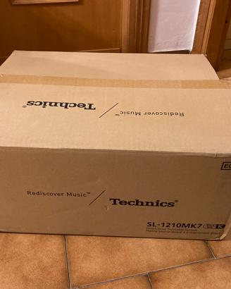 Technics 1210 mk7 black