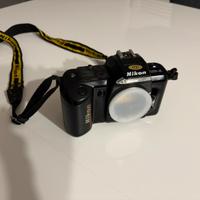 Nikon F401