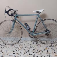 Bicicletta da corsa vintage 