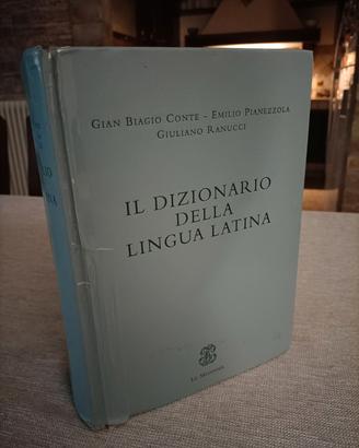 Dizionario latino