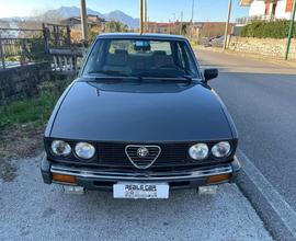 Alfa Romeo Alfetta 2.0i 130CV Quadrifoglio Oro