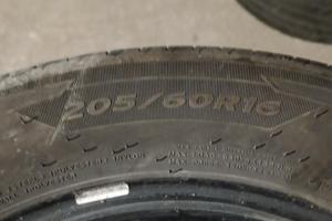 205/60R16 -215/55R17 