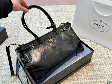 Borsa a mano Prada Softlux38cm