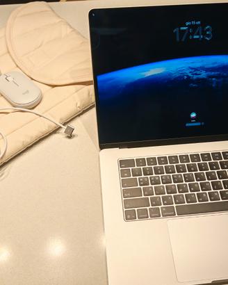apple MacBook air 15 M5 1 TB 24gb in garanzia