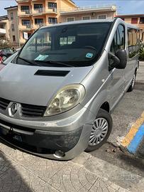 Renault traffic