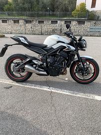 Triumph Street Triple R 2023 - come nuova