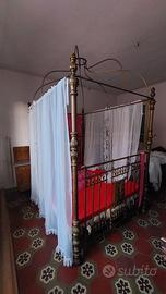 Letto a baldacchino '800 ottone lavorato