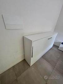Letto a scomparsa a parete